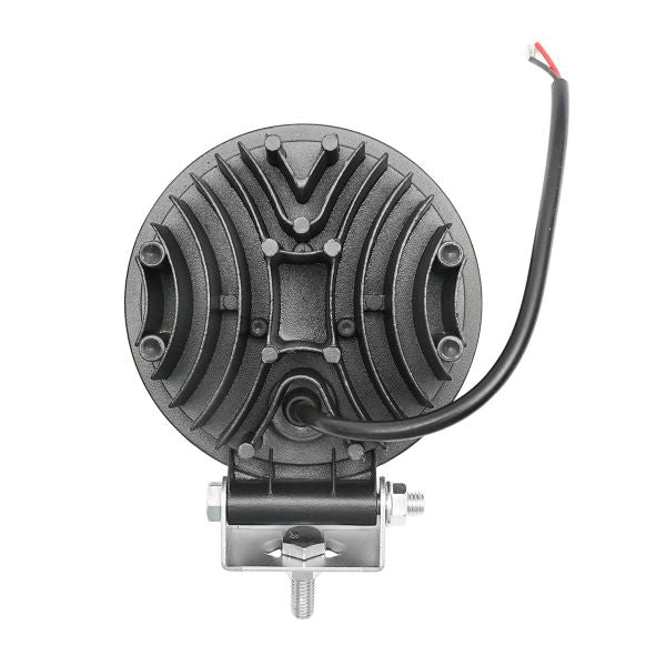 Lampa cu 9 LED-uri 10-60V 27W Unghi Radiere 60 de Grade Tip Flood 6000K 107x107x51mm IP67 Breckner Germany