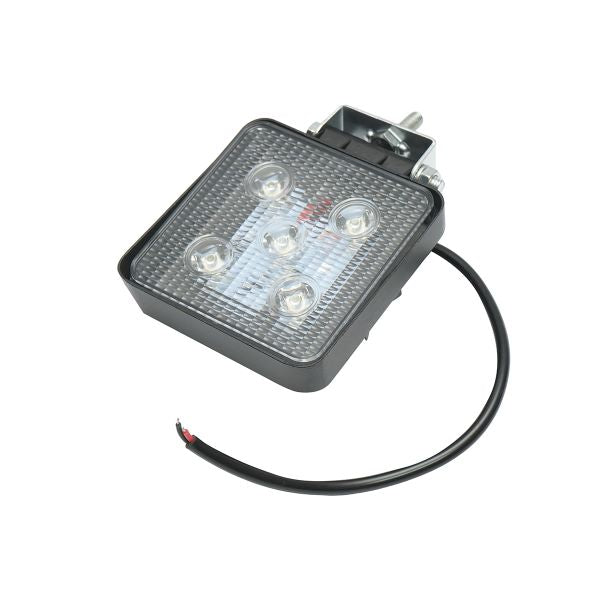 Lampa 5 LED-uri 10-30V 15W Unghi Radiere 30 de Grade Tip Spot 108x108x36mm IP67 6000K Breckner Germany